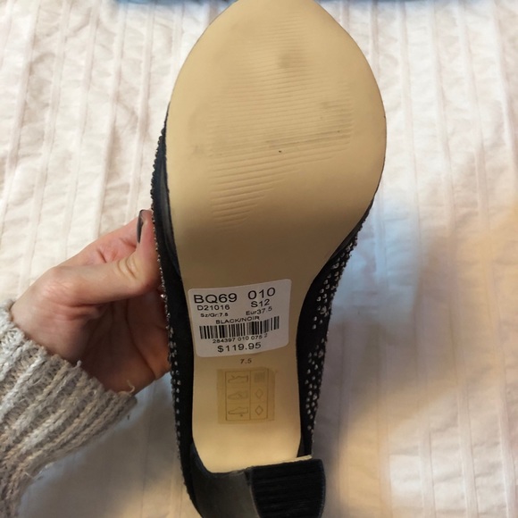 🖤🆕 BNIB Le Chateau Black Heels - Picture 7 of 7